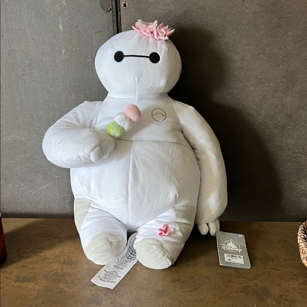 NWT BAYMAX PLUSH